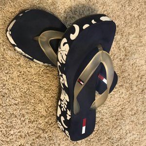 EUC VINTAGETOMMY HILFIGER SANDALS